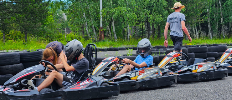 Výlet na motokáry ve Frenštátu pod Radhoštěm s třídou IT1C