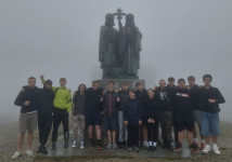 Obrázek k aktualitě Na horu Radhošť s novým parťákem…aneb IT3. B spolu a rádi