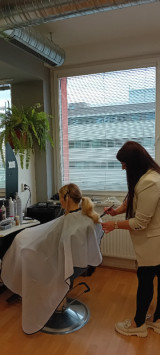 Fotogalerie Školení společenských účesů, foto č. 6